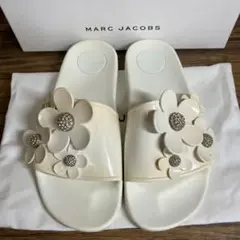 Item thumbnail for item 385e71cd-748b-4c00-af81-e34ae8fd4f61