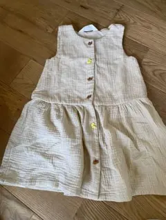 H&M ベージュ ノースリーブワンピース 104