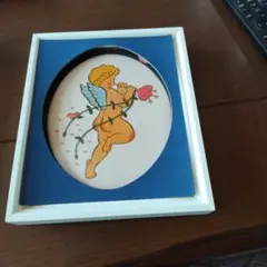 天使の絵柄の刺繍作品