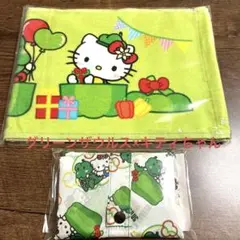 【新品・未開封⭐︎グリーンザウルス×キティちゃんコラボグッズセット】