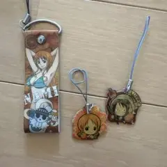 ONE PIECE キーホルダー　ルフィ　ナミ