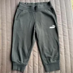 PUMA ブラック ジョガーパンツ