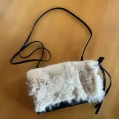 【未使用品】ikot フェイクファー ショルダーバッグ