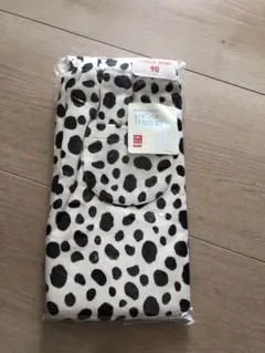 新品！ユニクロ！ダルメシアン柄！レギンスパンツ　男の子90