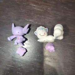 ポケモン　メタモン　ガチャガチャ　へんしんメタモン　ヤミラミ　ロコン