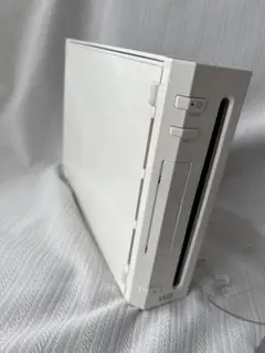 初期Wii 本体 コードetc ホワイト　ドラクエソードはおまけ♪