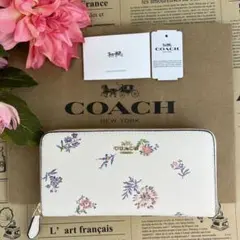 COACH コーチ 長財布 ホワイトー×フラワー