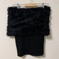 ファーオフショルダーニット