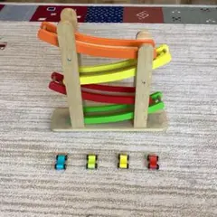 木製スロープトイ　ミニカー4台付き