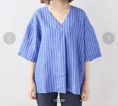 ジャーナルスタンダード　レリューム　80リネン Vネックブラウス　ブルー　麻