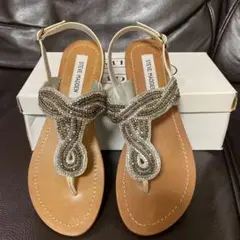 【未使用品】STEVE MADDENサンダル
