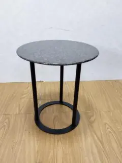 アルフレックス uvi 白色サイドテーブル直径85Cm美品　天然大理石天板 imgrc0070639984.jpg