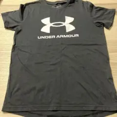 Under Armour ブラック Tシャツ