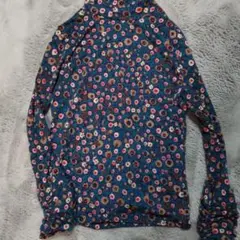 ハイネック　花柄カットソー