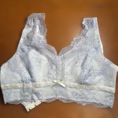 ボリューム抑えてフラットブラMサイズ