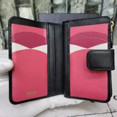 希少 美品 正規品 PRADA サフィアーノ ブラック コンパクト プラダ財布