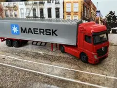 マジョレット　ベンツ　トレーラー　MAERSK　マースク　激レア