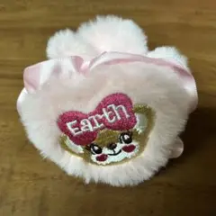 アースマジック　ハート　ファー　シュシュ　ピンク