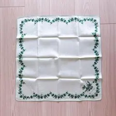 ✴︎Royal Copenhagen ✴︎ 花柄ハンカチ