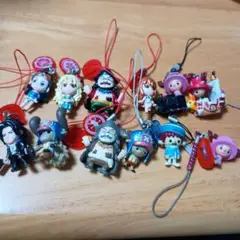 ワンピースキャラクター ストラップ 12個セット