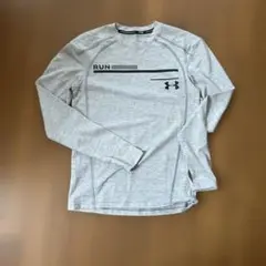 Under Armour RUN 長袖シャツ S/M グレー