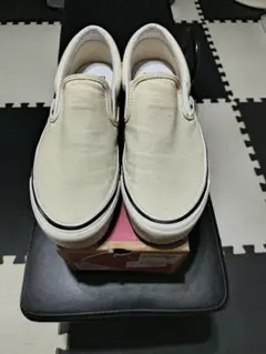 Item thumbnail for item 67f6860c-c3d0-412d-a6f3-41cdcd66e79b