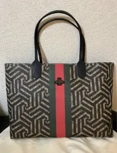 【GUCCI】グッチGGカレイド 蜂(ビー) エンブロイダリー トートバッグ