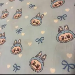 LABUBU 水色　布　生地　ぬいぐるみ　柄　綿ポリ素材