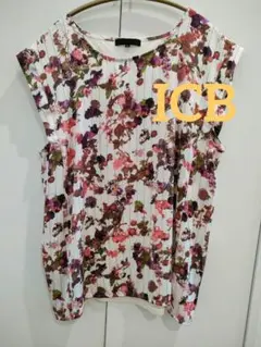 美品ICBオンワードフラワープリント トップス　アイシービー
