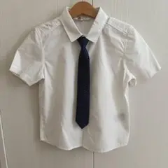 H&M ホワイト半袖シャツ ネイビーのネクタイセット5-6歳