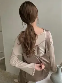 Amiur グロッシーサテンワンピース