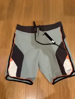 cor カネキン ボードショーツ サーフパンツ フィジーク 水着