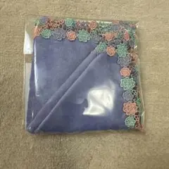 近沢レース タオルハンカチ コンフェイト（むらさきがかった青）