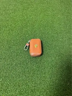 フェラーリ FERRARIスマートキーケース 高級感 キーバッグ 本革 ブラウン