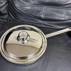 Item thumbnail for item 20575e46-73f3-46e2-b7e1-65b838fa8897