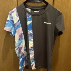 アドミラル アシンメトリーラインコラージュグラフィックTEE レディース