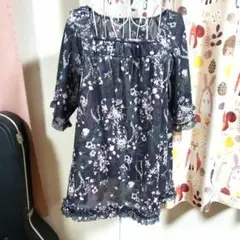 INNOCE シースルー半袖花柄カットソー美品　サイズM