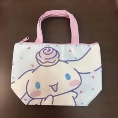 サンリオ　シナモロール　保冷バッグ