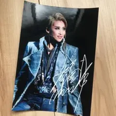 元宝塚　龍真咲　サイン入りカレンダー　★　懸賞当選品 龍真咲 直筆 サイン色紙 フレーム付き PUCK 100周年 宝塚 月組