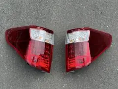 アルファード　テールランプANH20W ANH25W GGH20W GGH25W