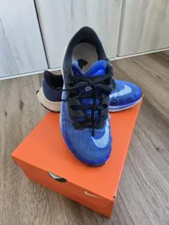 NIKE　ライバルフライ3　23.5