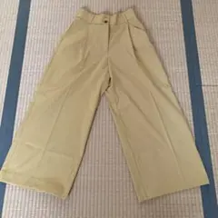 プラステ　ワイドパンツ