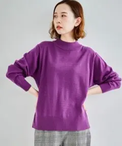 ハイネックプルオーバー