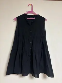 UNIQLO ブラウス　ノースリーブ