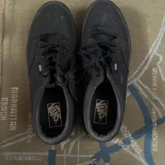 Vans ブラック スニーカー キャンバス