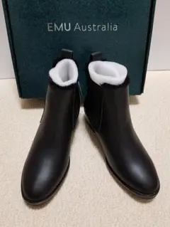 新品Emu23~23.5cm Ellin Black W6
