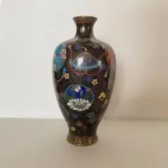 明治時代　七宝焼　うさぎ柄　盛り上げ七宝花瓶 最安値で 七宝焼 明治時代 うさぎ柄 メルカリ - 盛り上げ七宝