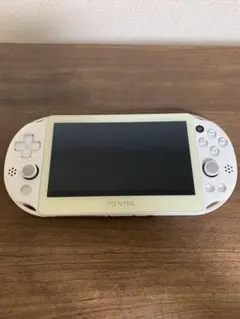 PS Vita 本体 ホワイト ゲームカード付き