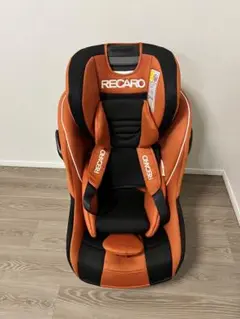 美品　RECARO チャイルドシート オレンジ/ブラック RECARO チャイルドシート➕新生児インナークッション - メルカリ
