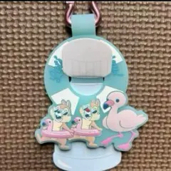 ディズニー　サニーサニーサマーチップとデール　カラビナペットボトルホルダー付き